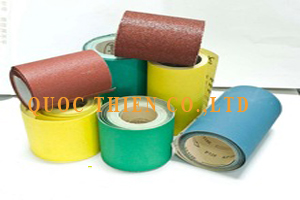 Abrasive sand paper roll